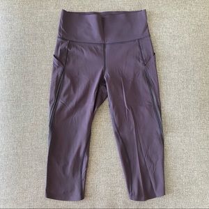Lululemon Pace Perfect Crop 17” Boysenberry